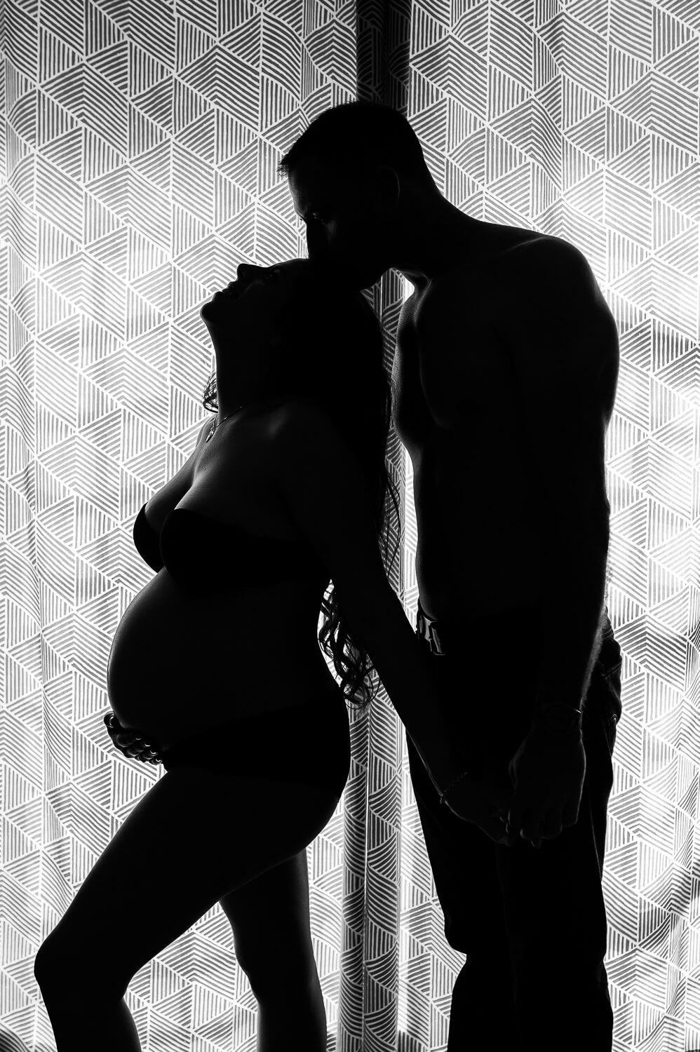 Foto de inicio con imagen de un embarazo de El Estudio de Sergio